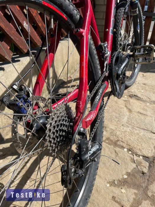 Kona Scrap L-es méret 
