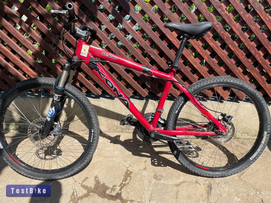 Kona Scrap L-es méret 