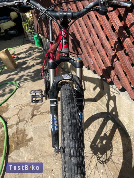 Kona Scrap L-es méret 
