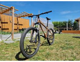 Kona Shred / Shimano Deore fék, hajtás / Pike 454 QR20 teló