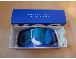 KOO Demos Blue Sky Lens 