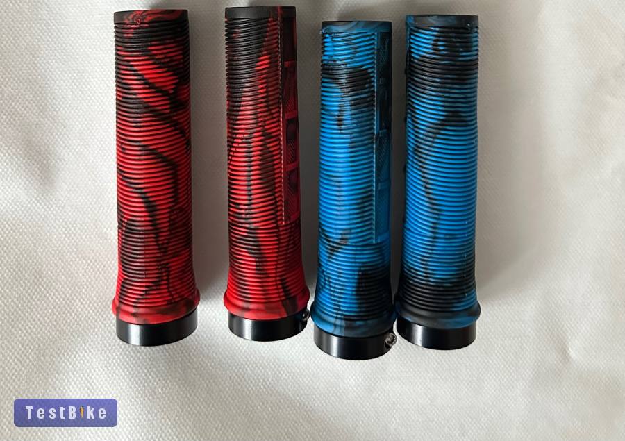 Kormányok stucnik markolatok Új