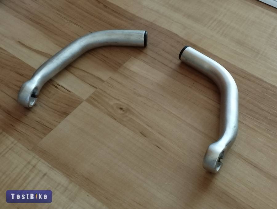 Kormányszarv, nagyon könnyű, masszív Alumínium, jó ergonómia