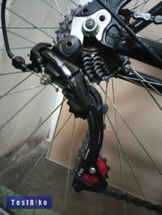 KPC vázra épített gravel