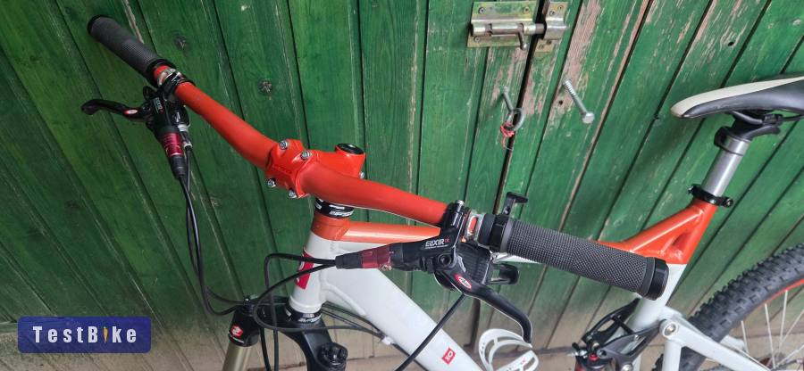 Kraftstoff enduro fully freeride