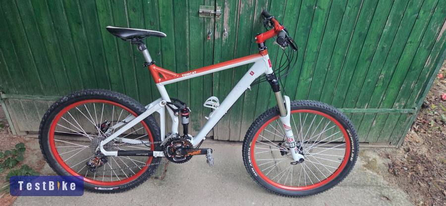 Kraftstoff enduro fully freeride