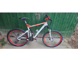 Kraftstoff enduro fully freeride