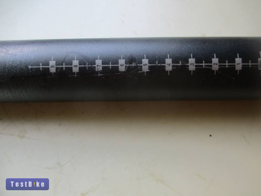 KTM Comp 31,6 x 400 mm-es alu. nyeregcső
