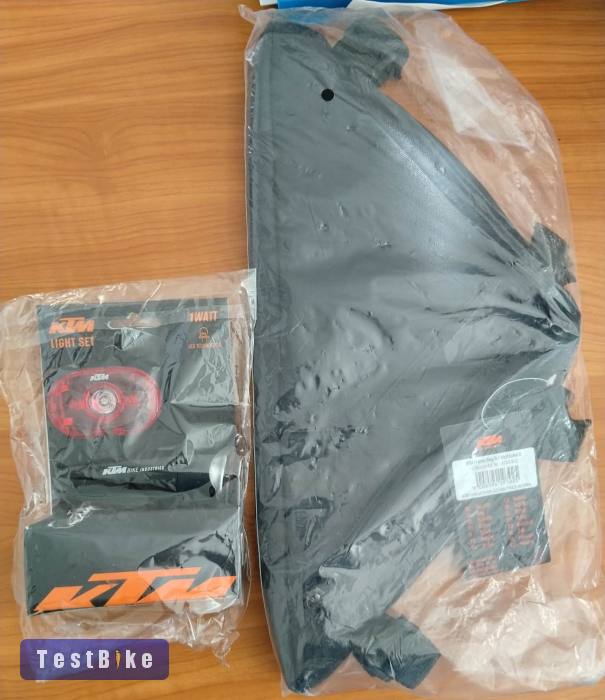 KTM kerékpár kiegészítők
