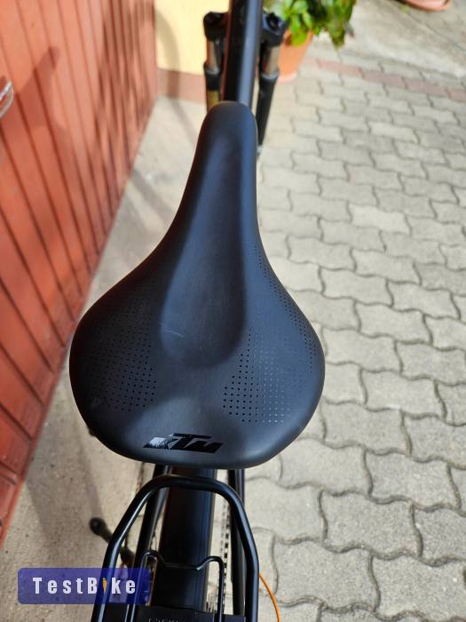 KTM Life-1964 női trekking kerékpár  20.5" aluvázas