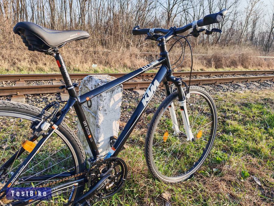 KTM Life Action trekking kerékpár