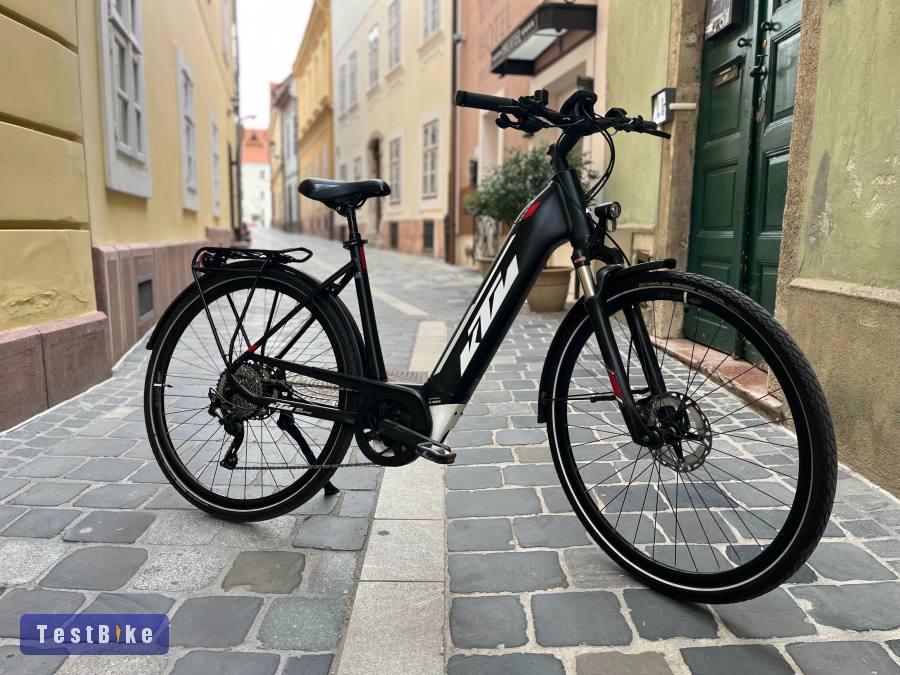KTM macina e-tour női 2900km! 