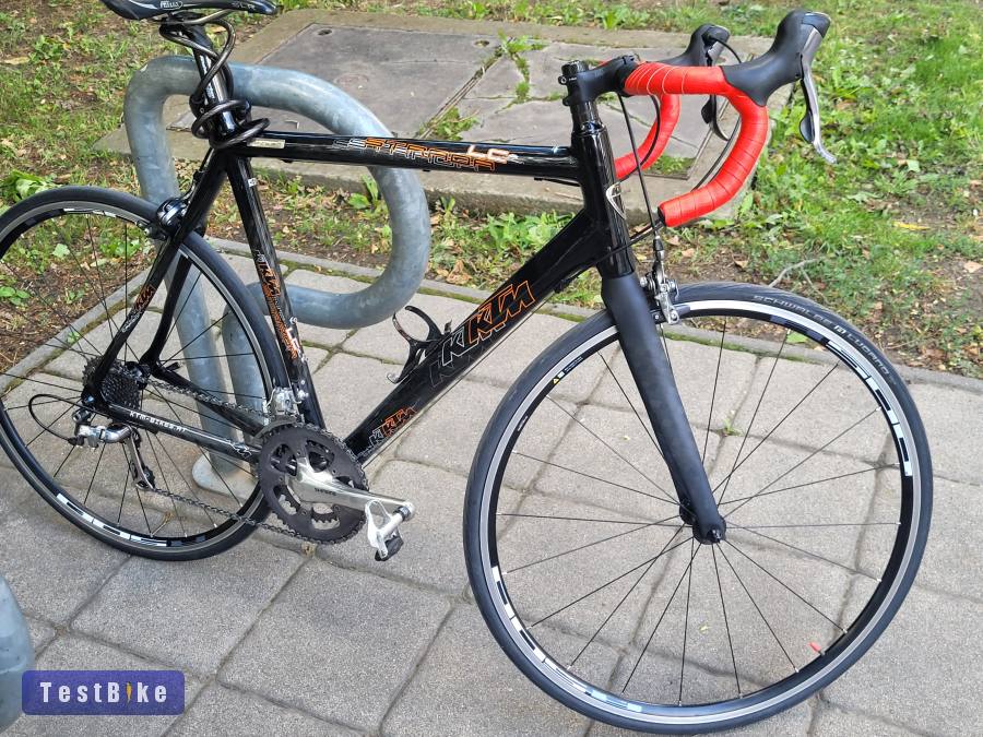 KTM master karbon országúti. 