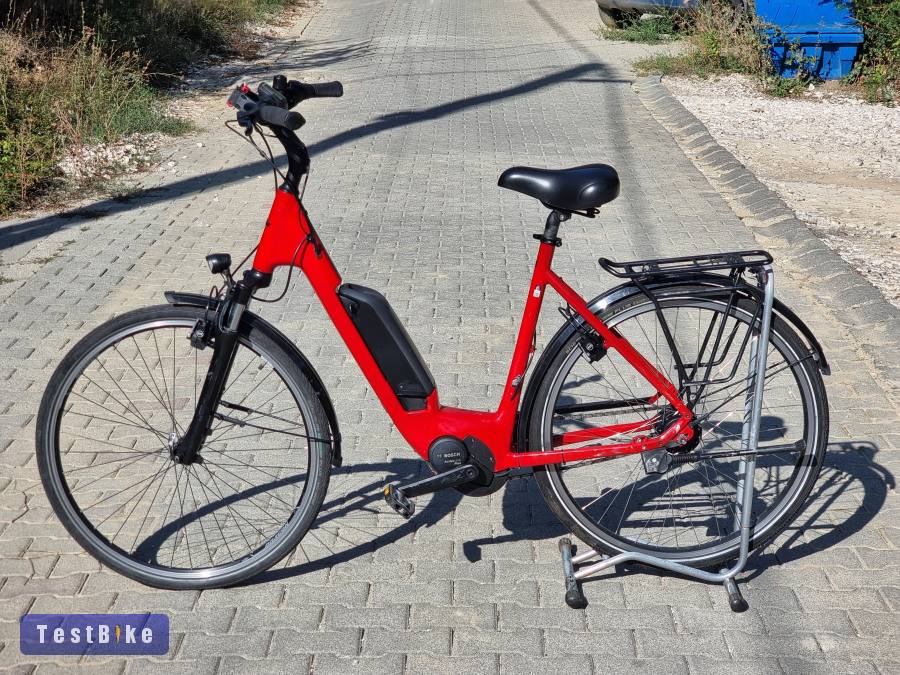 KTM mélyvázas Bosch ebike Shimano Nexus agyváltó Magura hydro fé