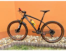 KTM Myroon Prestige 27,5 full carbon, full XTR Di2, 8,3 kg