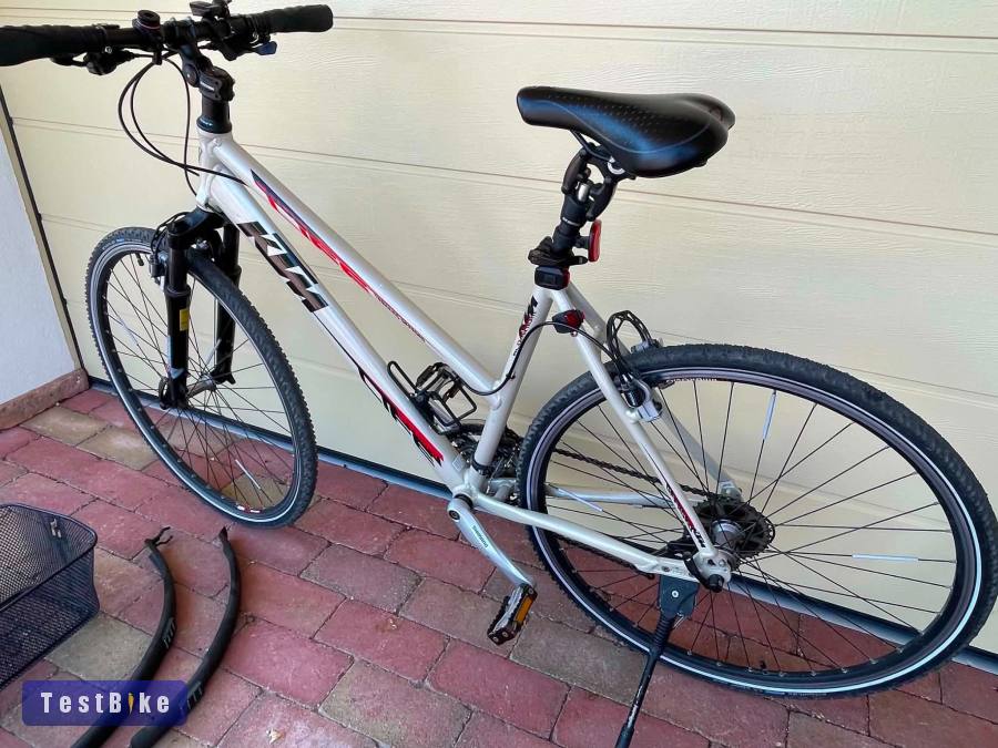 KTM női fitness bike