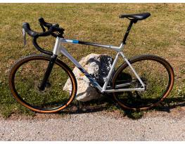 KTM X-Strada 10 Pro — Gravel kerékpár — Tubeless