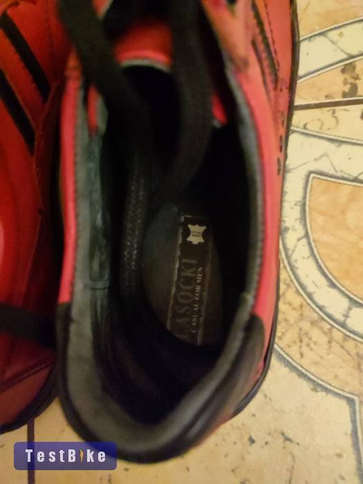 Lasocki bőr utcai cipő 41-42 vadi új állapot valódi bőr