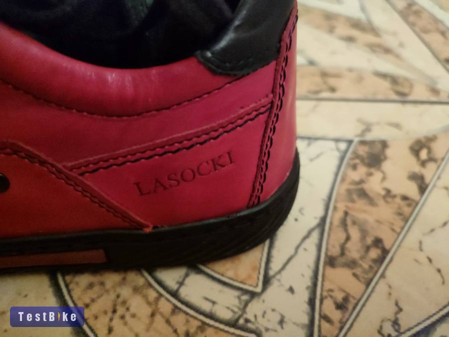 Lasocki bőr utcai cipő 41-42 vadi új állapot valódi bőr