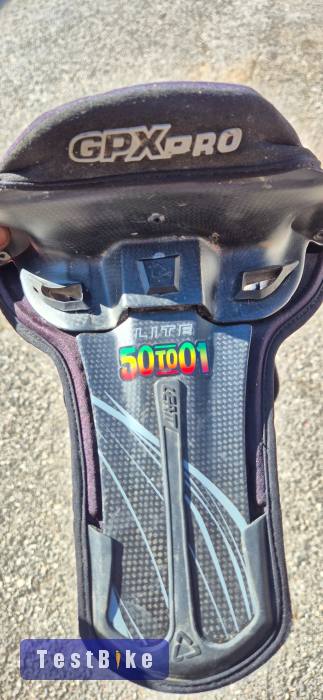 Leatt Brace GPX Pro Lite carbon nyakvédő eladó!