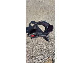 Leatt Brace GPX Pro Lite carbon nyakvédő eladó!