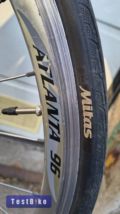 Lee Cougan Challenge alu/karbon Campagnolo Miche Shimano 600