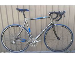 Lee Cougan Titanium karbon országúti versenykerékpár-ultegra