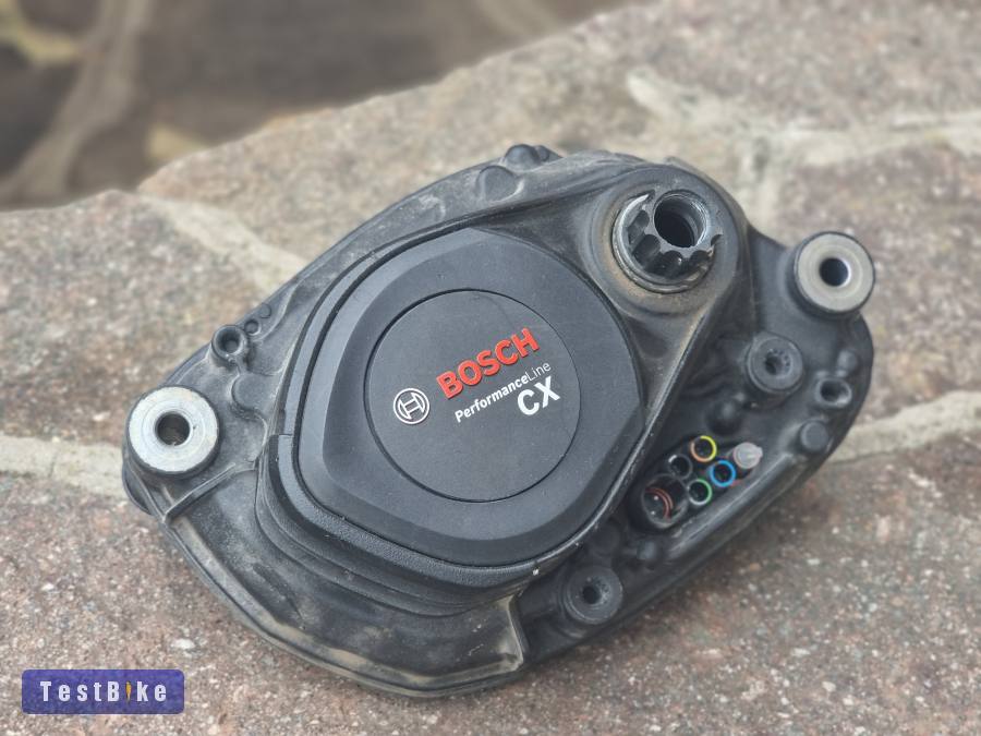 Legújabb Bosch GEN 5 CX motor 100/120 nm 4000km futott eladó