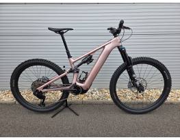 Legújabb Specialized Turbo Levo Comp Carbon 101Nm 840Wh FOX