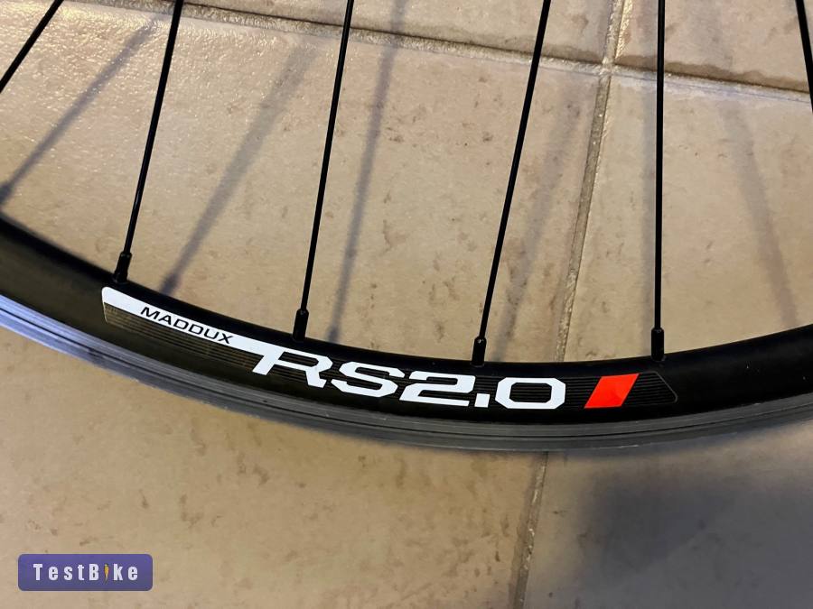Maddux RS 2.0 alumínium országúti első kerék (700C)