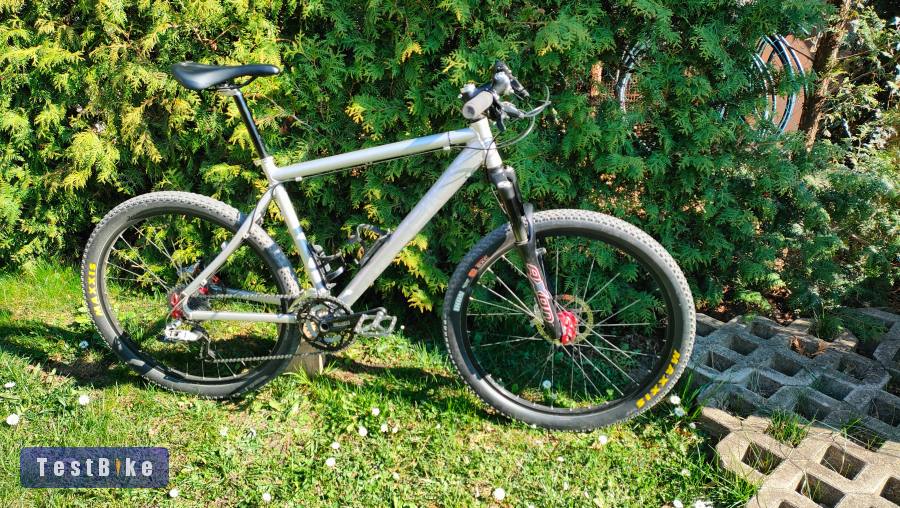 Magellan Crux mtb