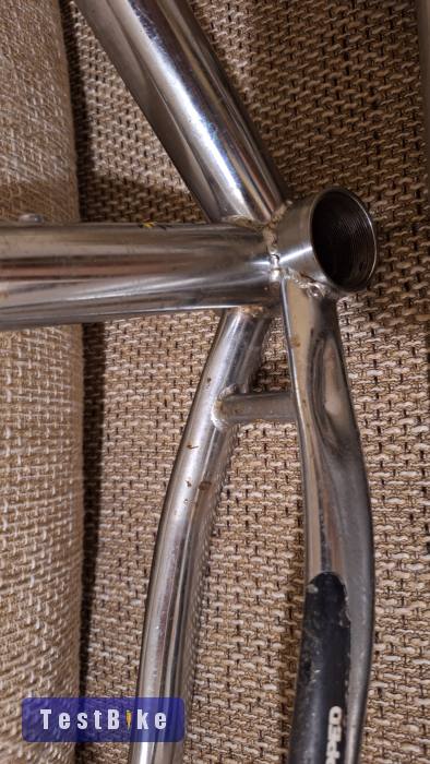 Magellan Scutum 19" cro-mo vázszett