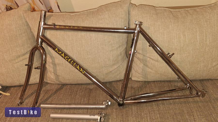 Magellan Scutum 19" vázszett