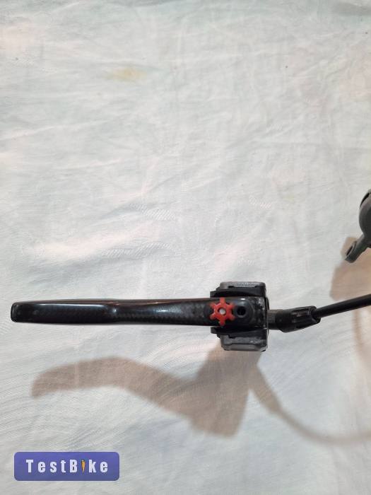 Magura Luise balos fék alkatrésznek.