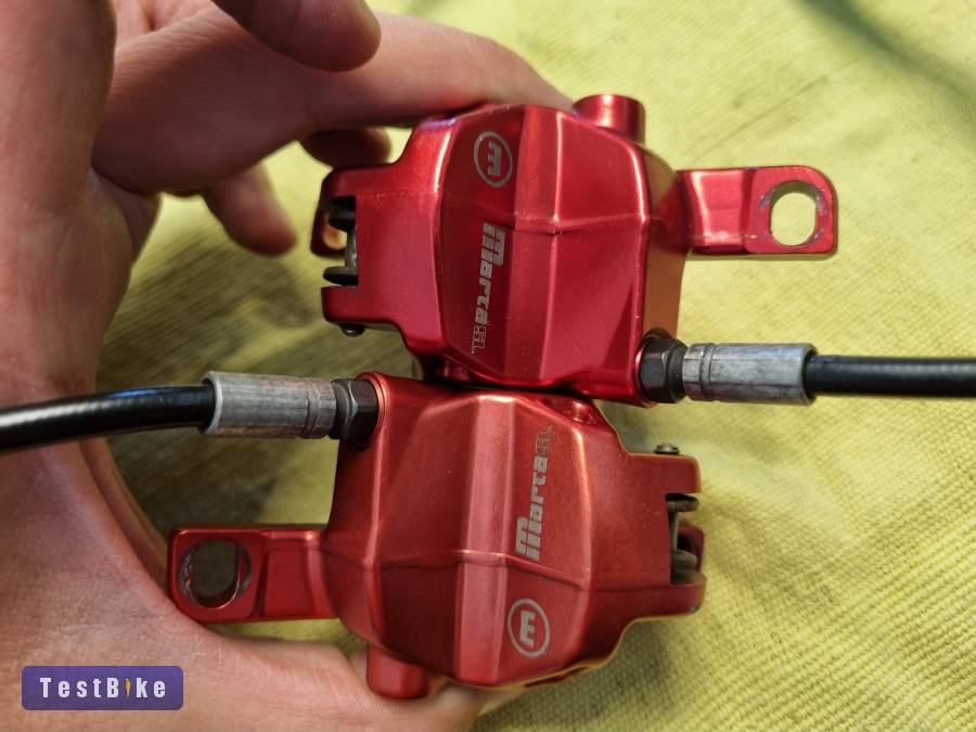 Magura Marta SL Red hydraulic disc brakes - carbon levers el