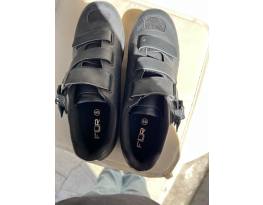 majdnem új FLR F67 fekete 40