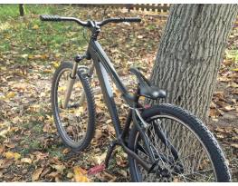 Mali Python vázas Dirt Jumper