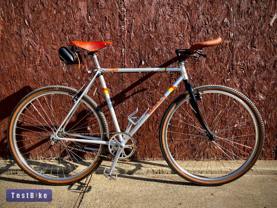 Mali vázra épített single speed kerékpár 28” 46/16