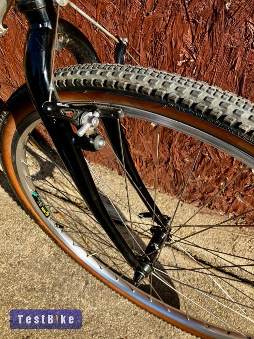 Mali vázra épített single speed kerékpár 28” 46/16