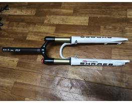 Manitou Skareb levegős teleszkóp 26"