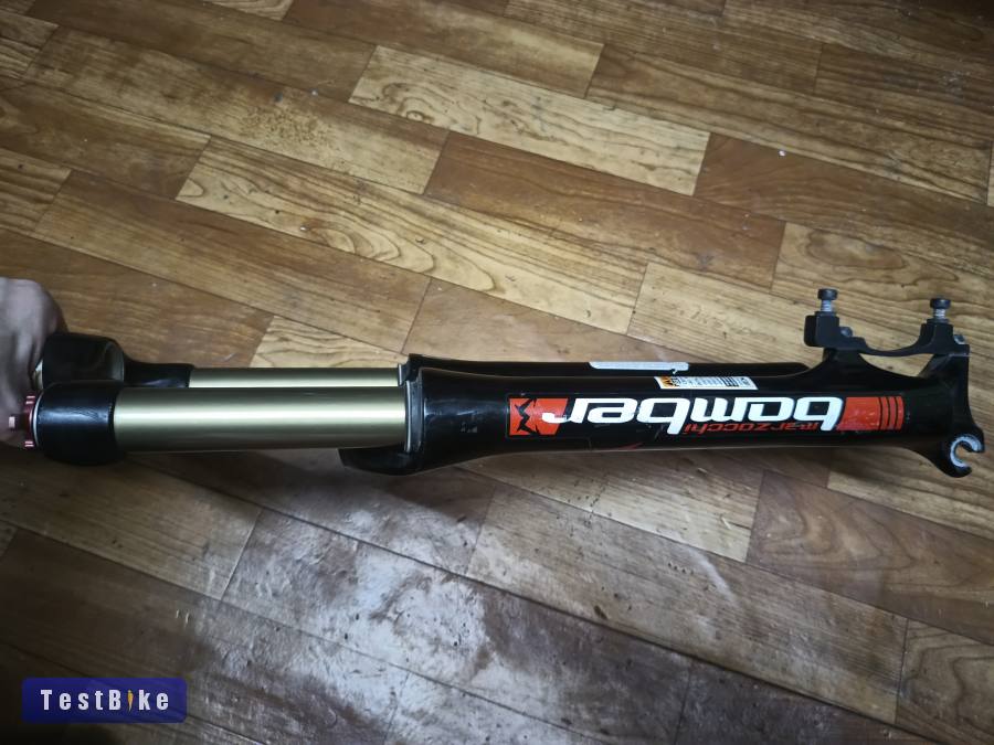 Marzocchi Bomber levegős teleszkóp 26"-27,5"