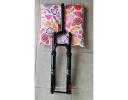 Új Marzocchi Bomber Z2, 130mm , 29 kerék: Made by FOX