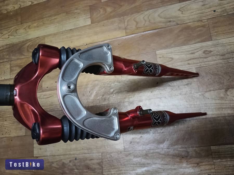 Marzocchi XC700 levegős teleszkóp 26"