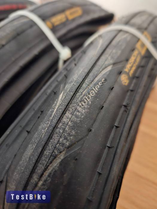 Mavic, Vittoria országúti külsők