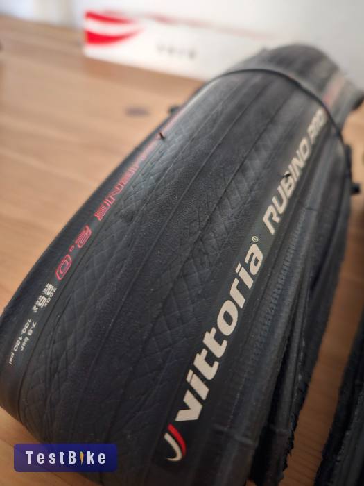 Mavic, Vittoria országúti külsők