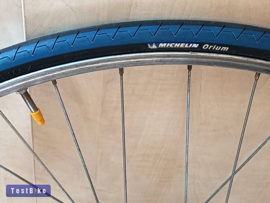 Mavic 622 -es elsőkerék Mailard agy, Inox küllők, jó állapot