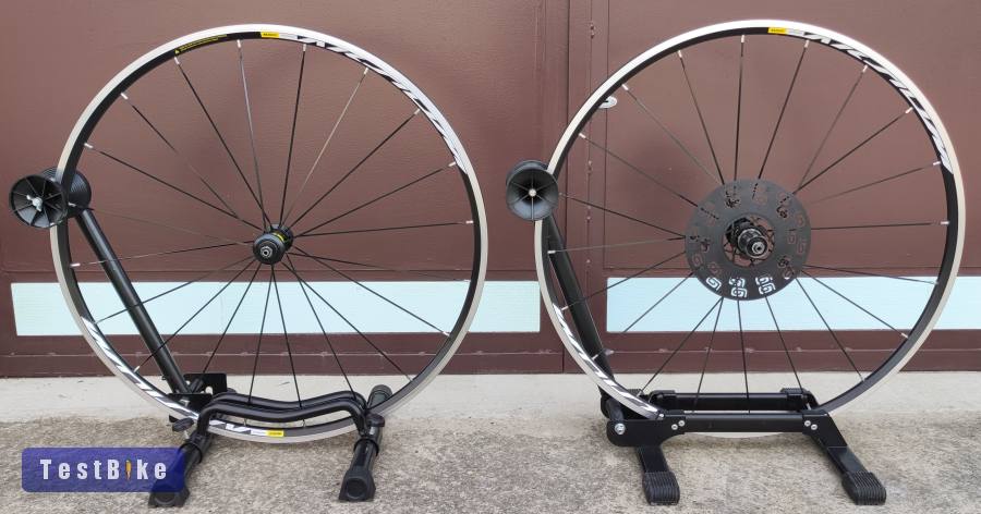 Mavic Aksium 700C / 622×17 országúti kerékszett – Shimano HG