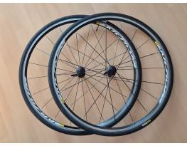 Mavic Aksium kerékszett, shimano 11-es.