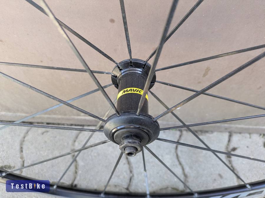 Mavic Aksium országúti, felnifékes, qr, első kerék használt