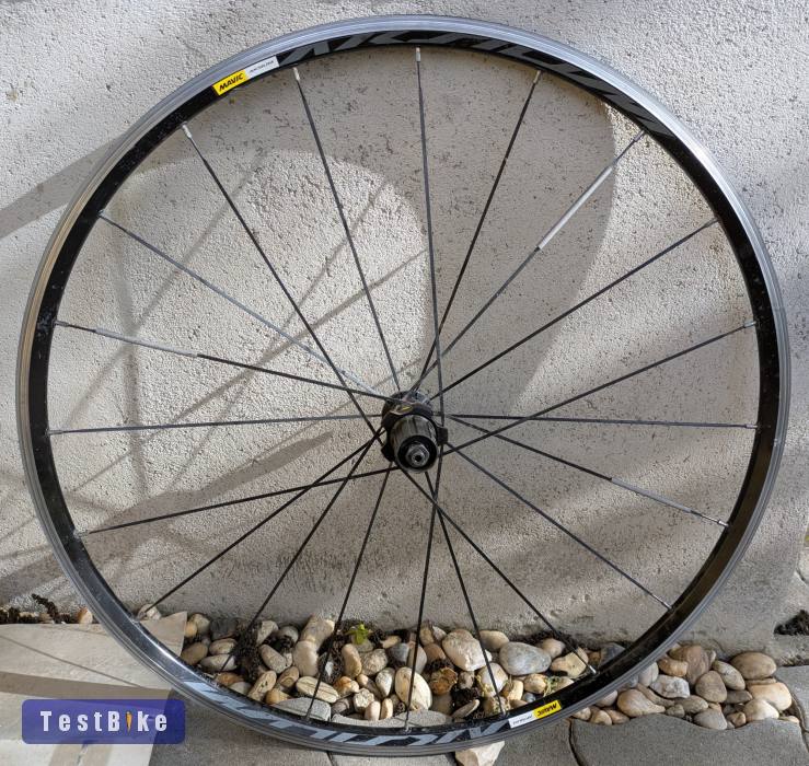 Mavic Aksium országúti felnifékes hátsó kerék, repedés